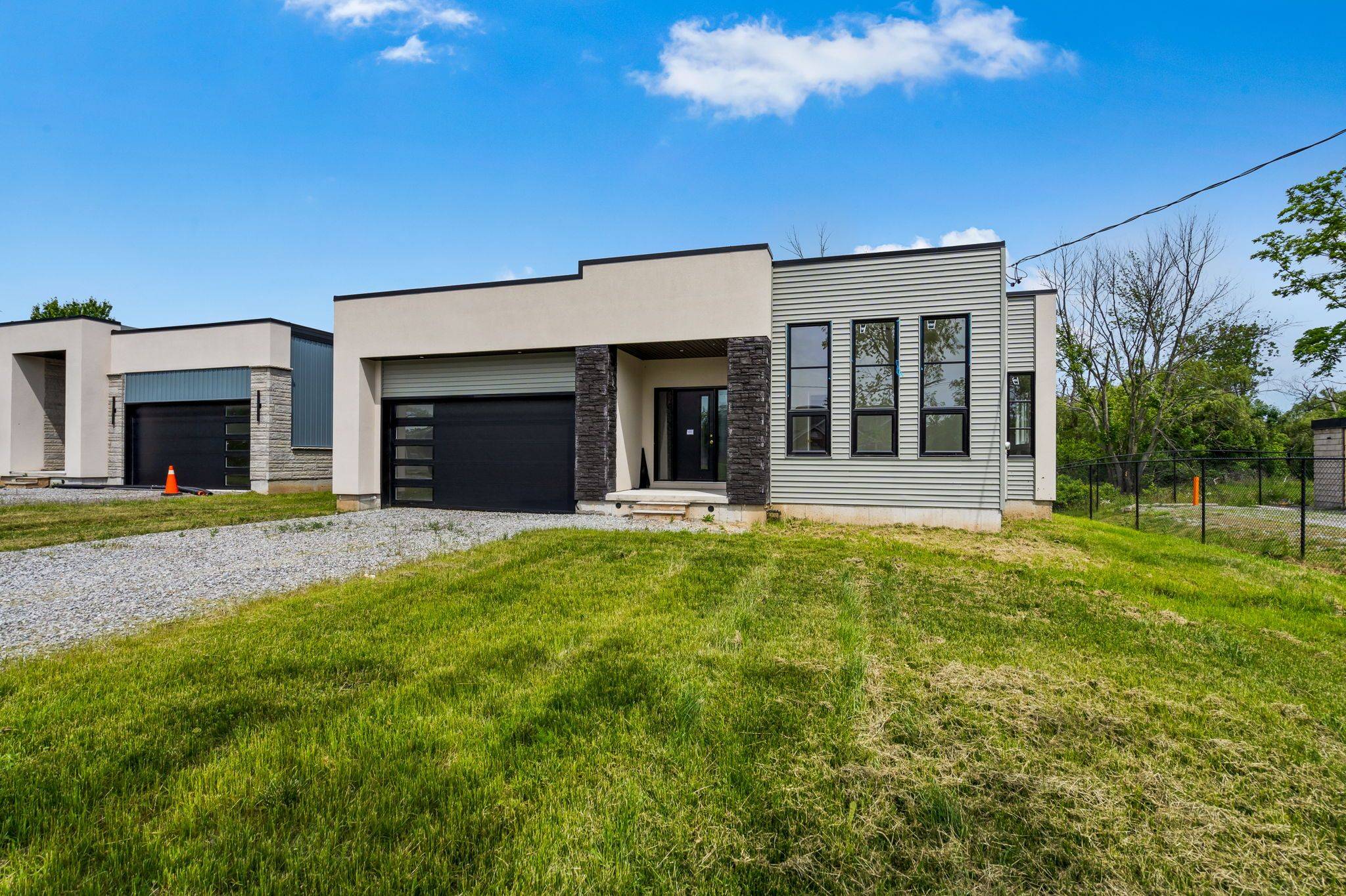 Fort Erie, ON L0S 1N0,3836 Nigh RD