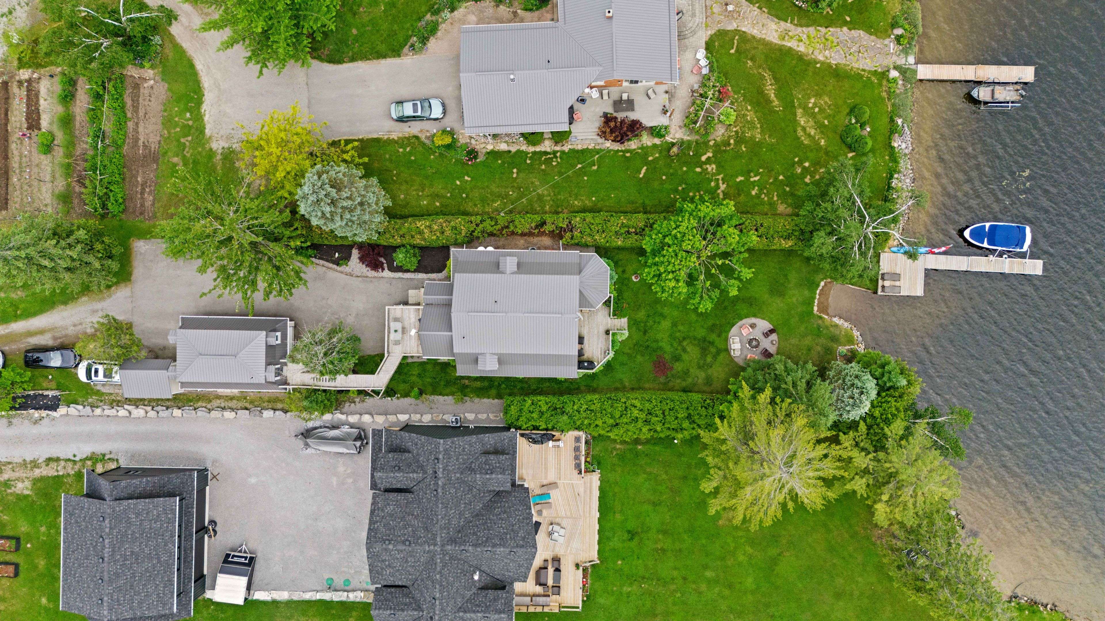 Kawartha Lakes, ON K0M 2T0,586 Birch Point RD
