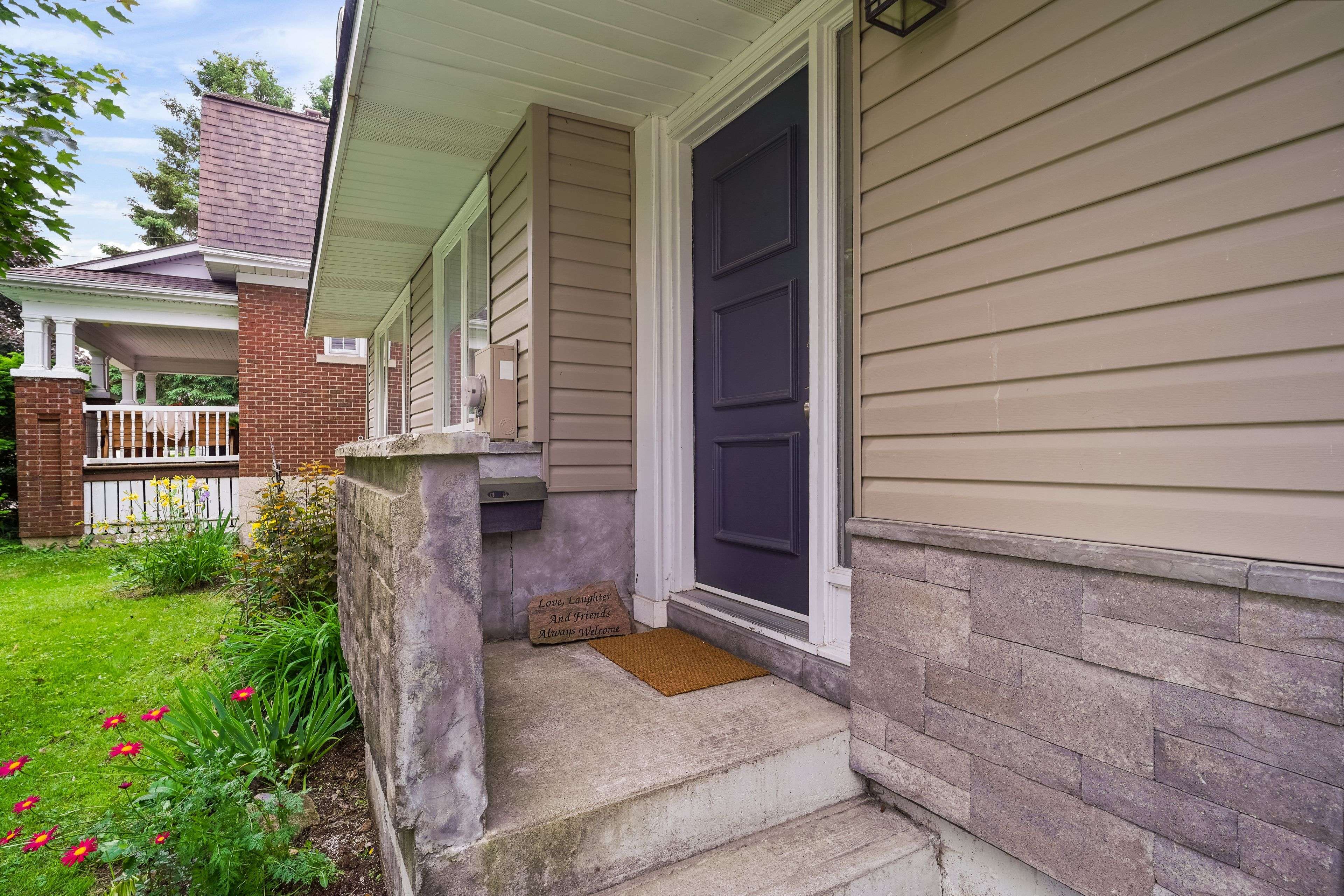 North Perth, ON N4W 2E5,410 Elma ST E
