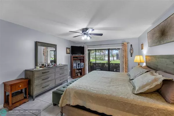 Weston, FL 33326,347 Fairway Cir #62