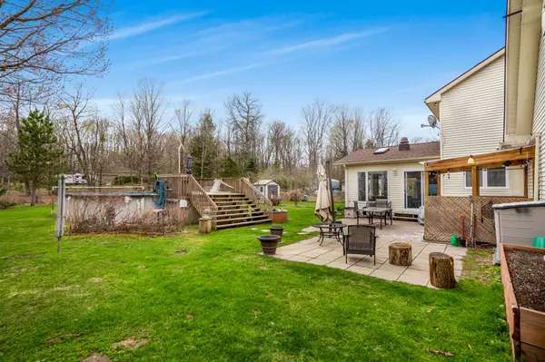Champlain, ON K6A 0G1,732 Pattee RD
