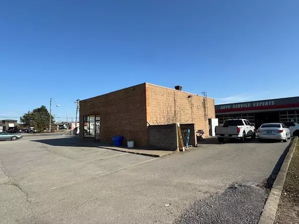 St. Catharines, ON L2R 5L3,389A Ontario ST