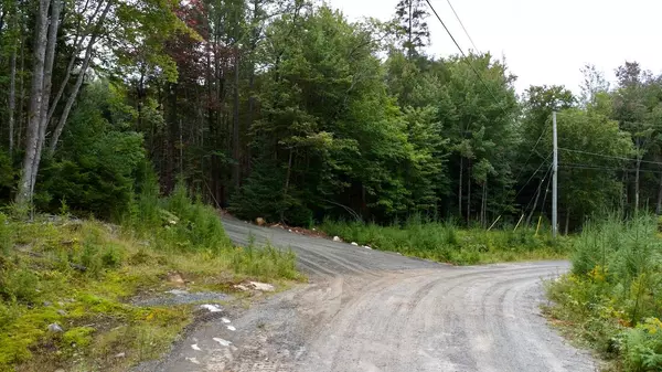 5 Foxwood CT, Huntsville, ON P1H 2N5