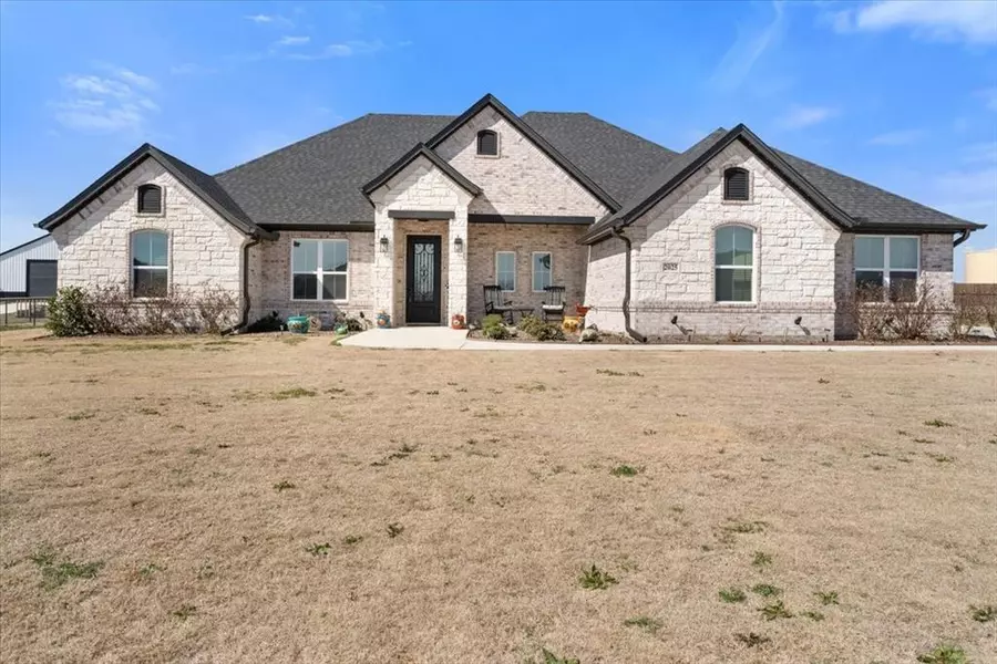 2025 Sunset Ridge Drive, Weatherford, TX 76087