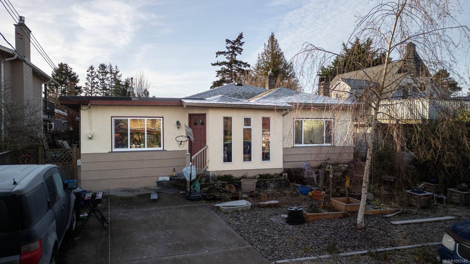 Sidney, BC V8L 2J4,2425 Amelia Ave