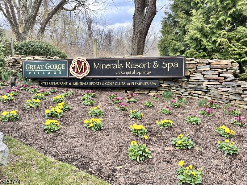 Vernon Twp., NJ 07462,2 Falkenstein Dr #6