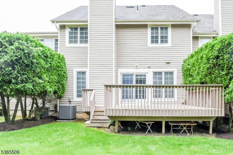 Wayne Twp., NJ 07470,11 Coniston Ct