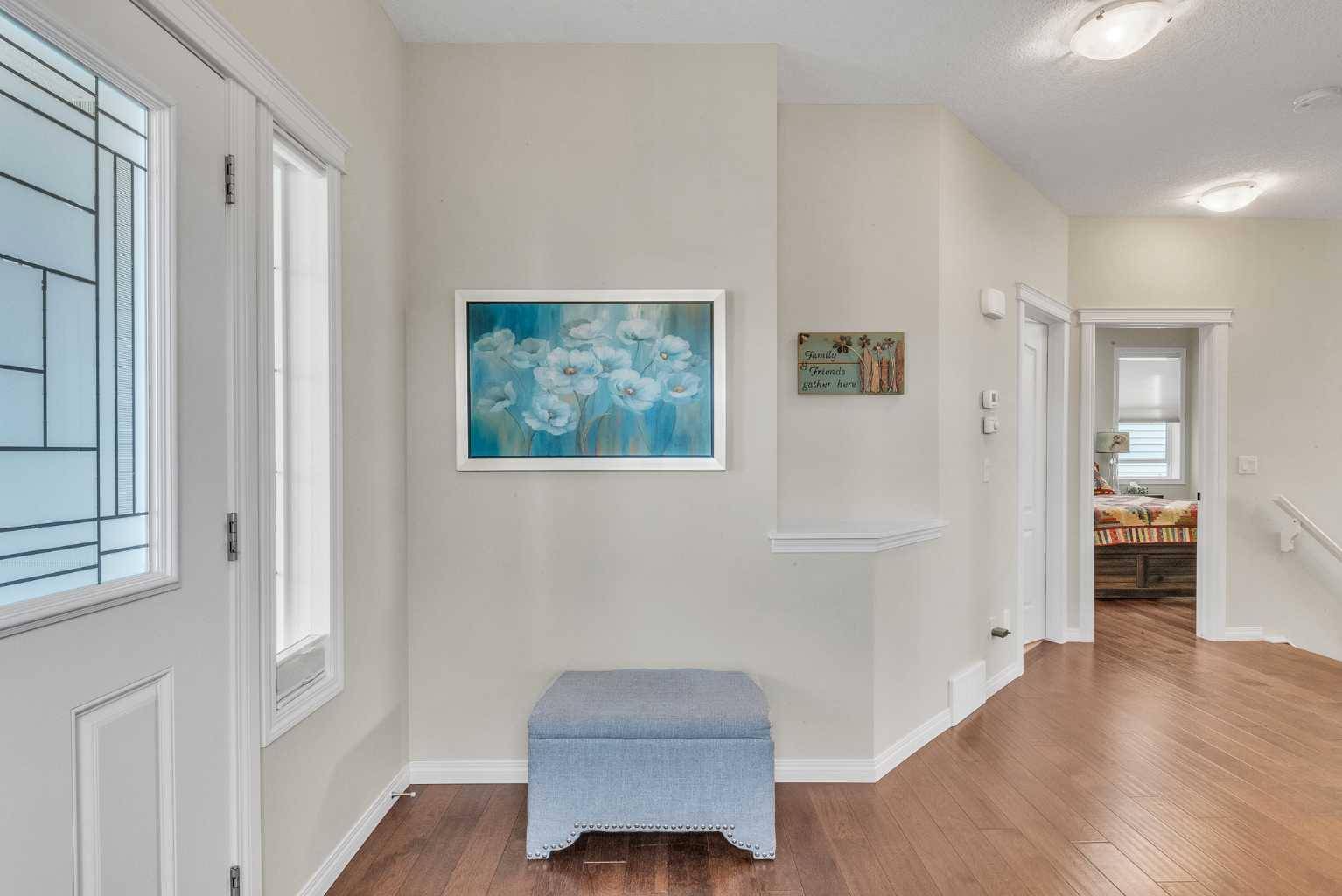 Airdrie, AB T4A0S2,1043 Kings Heights WAY SE