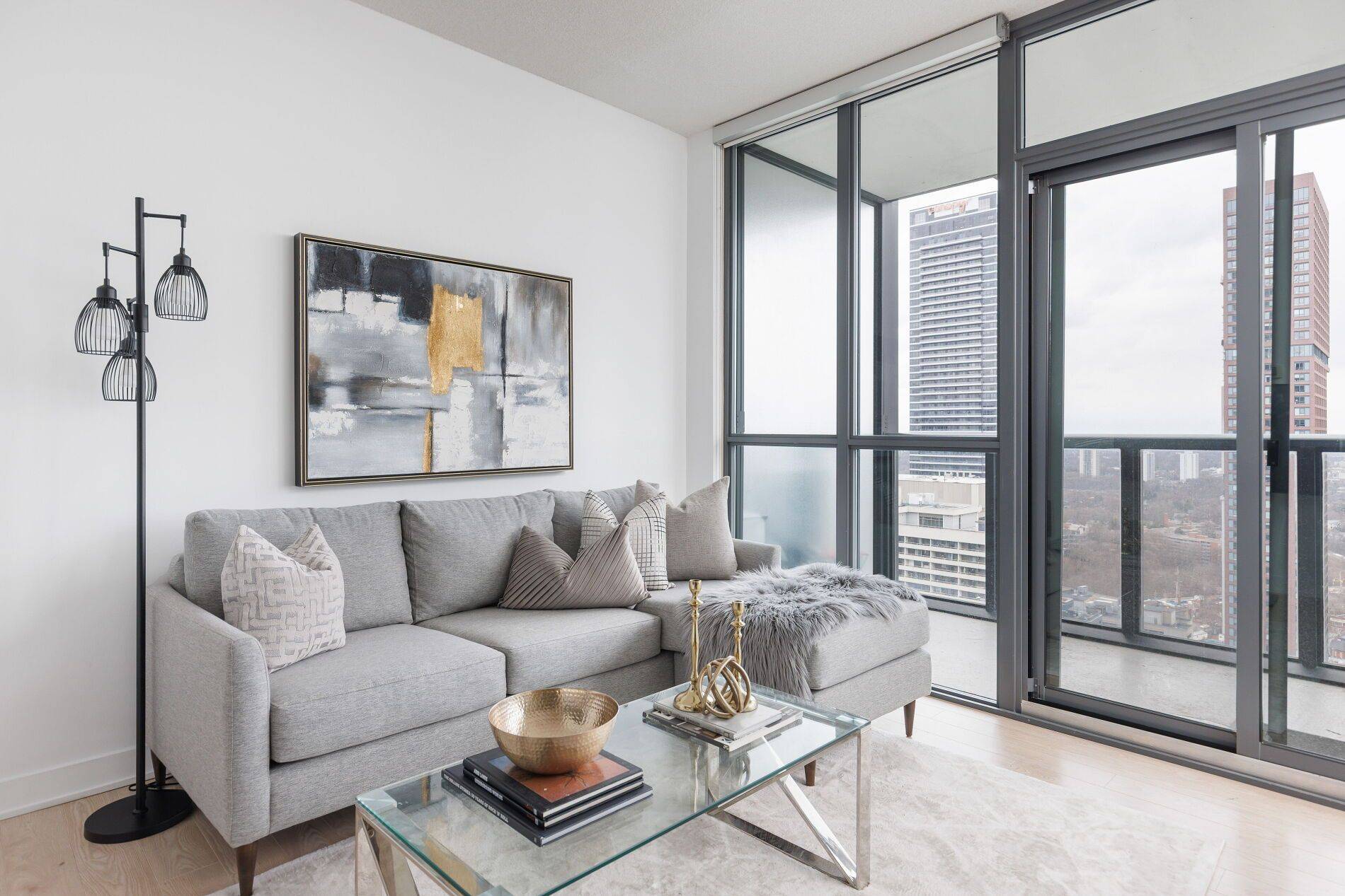 110 Charles ST E #3410, Toronto C08, ON M4Y 1T5