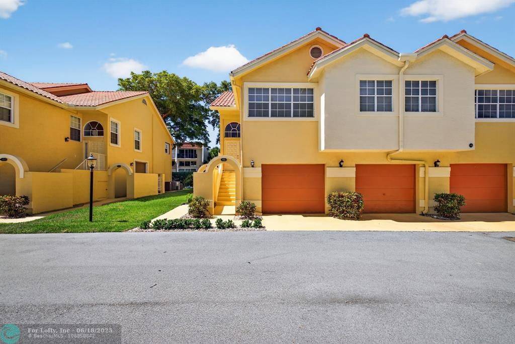 Lauderdale By The Sea, FL 33062,2121 S Ocean Blvd  #506