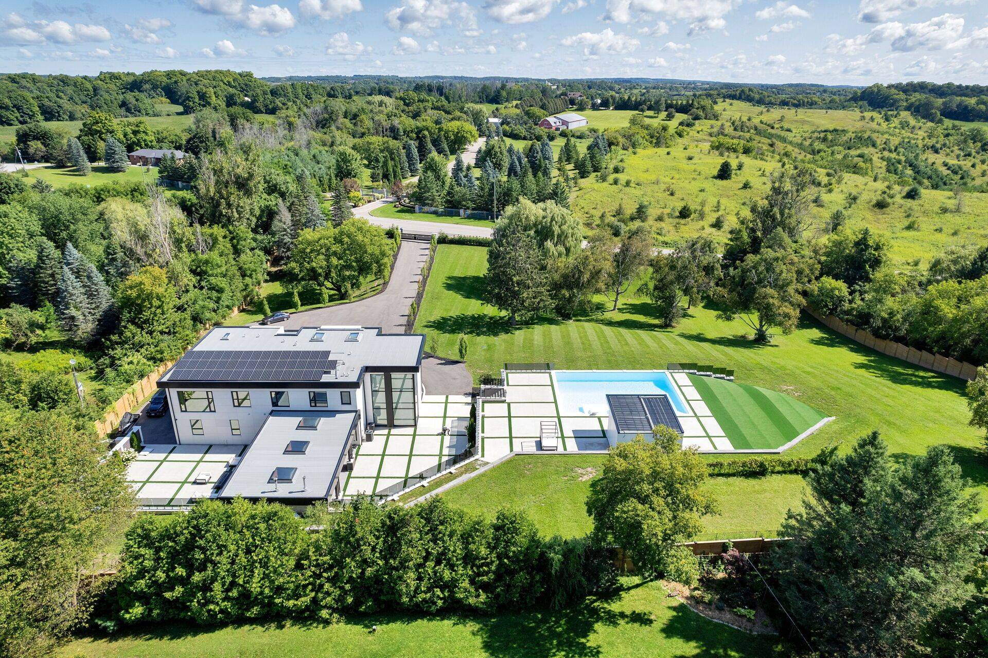 Caledon, ON L7E 3R3,14248 Caledon King Townlin N/A