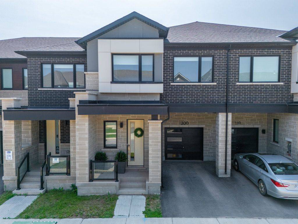 1200 Anson Gate, Oakville, ON L6H 3Z9
