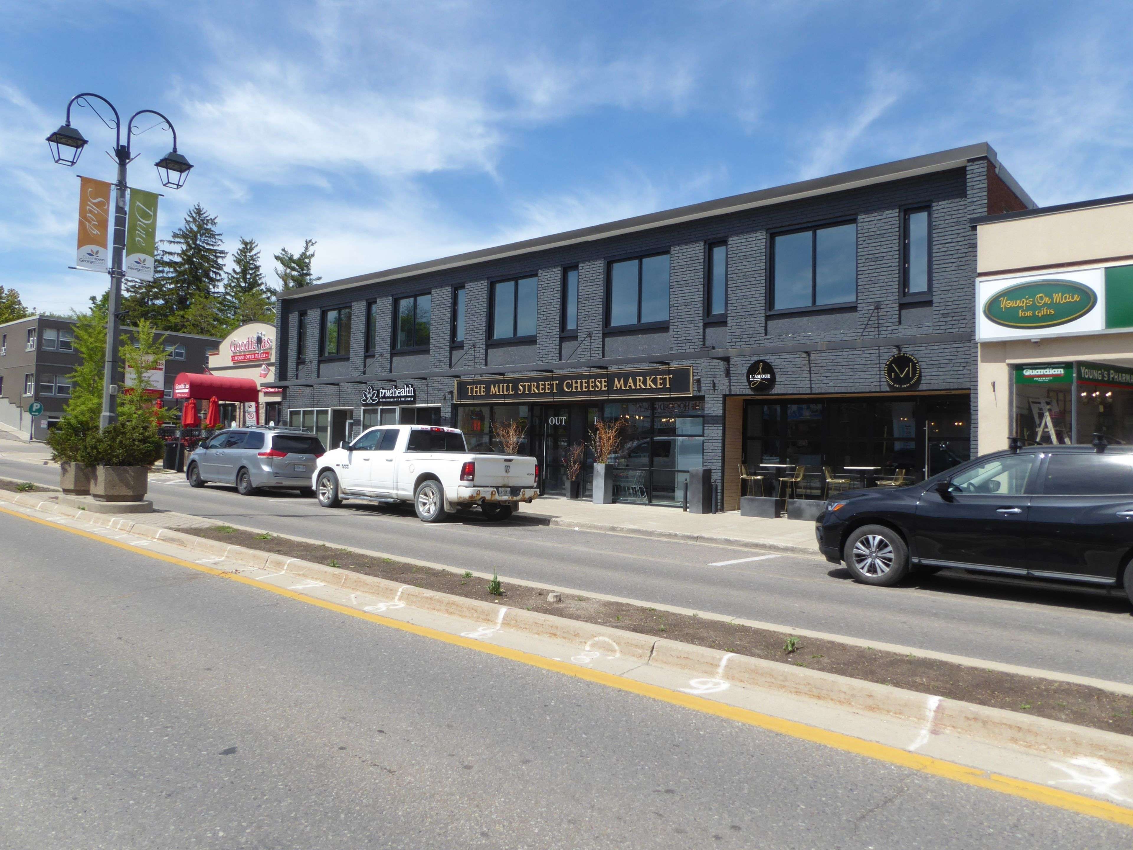 37 Main ST S #Suite B, Halton Hills, ON L7G 3G2