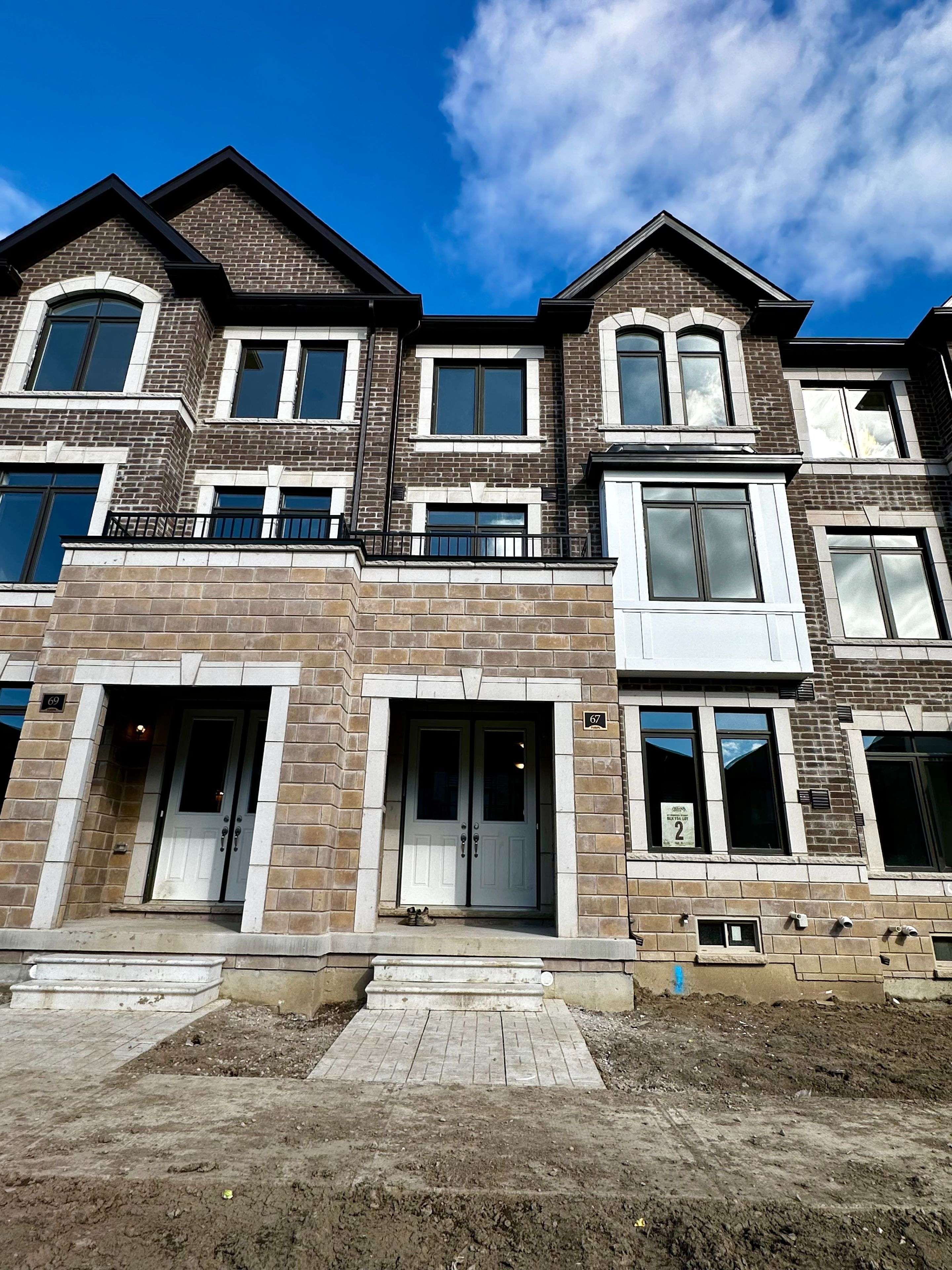 Caledon, ON L7C 4K8,67 MINNOCK ST ST