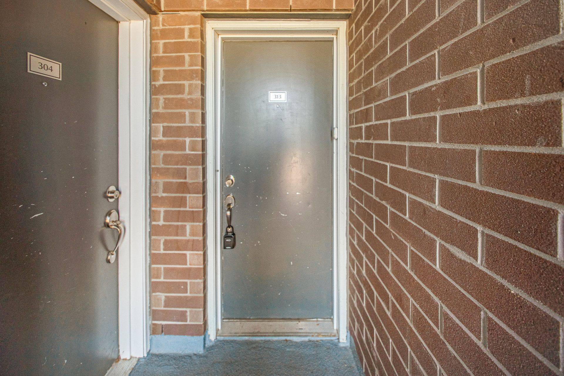 Oakville, ON L6M 1P8,3058 Sixth Line #313