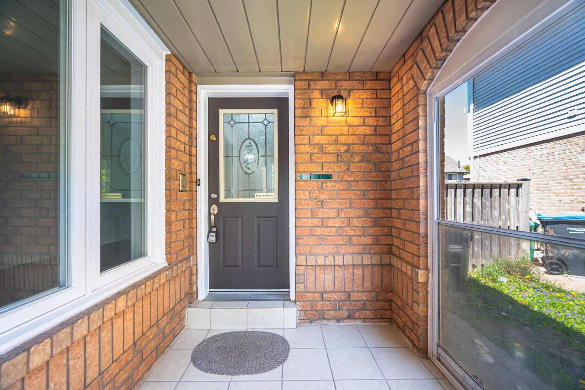 Brampton, ON L6R 1V9,11 Asterwind CRES