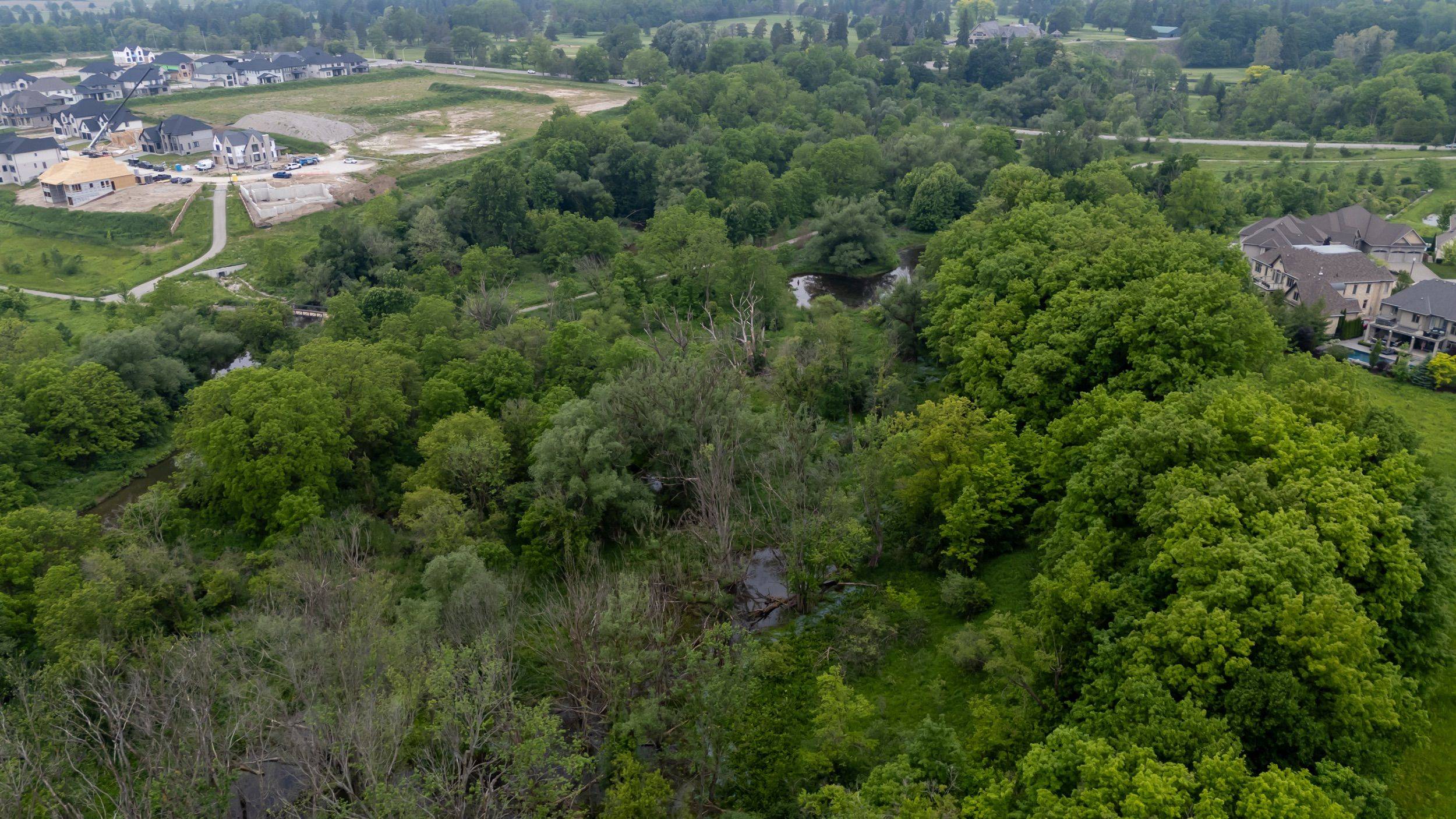 London North, ON N6G 0L9,2359 Waterside CT