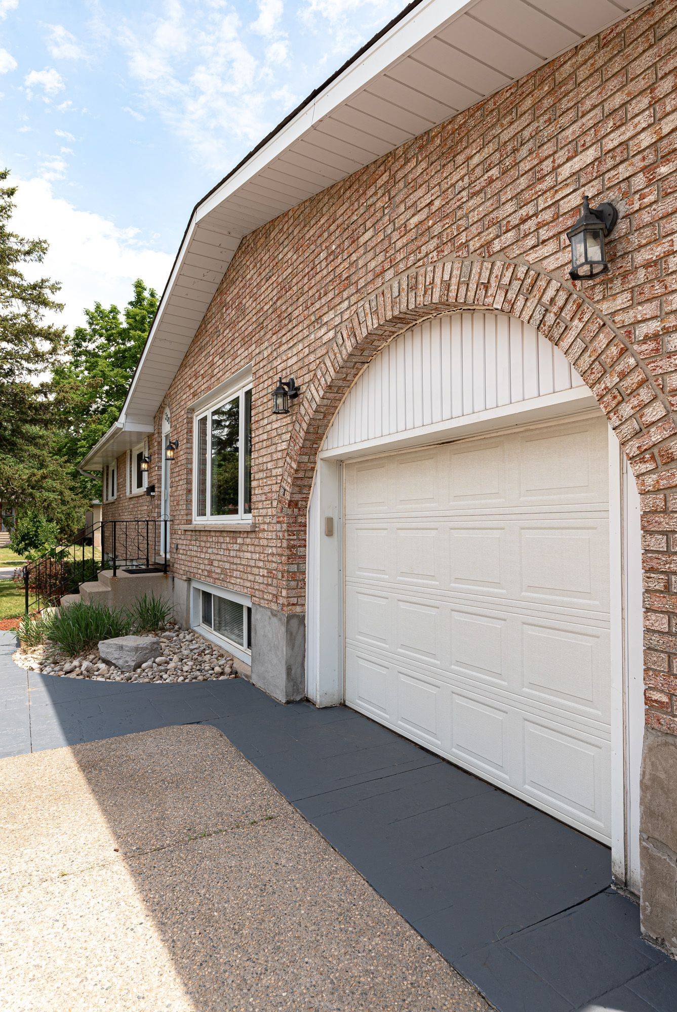 Waterloo, ON N2L 4X8,330 Martindale CRES