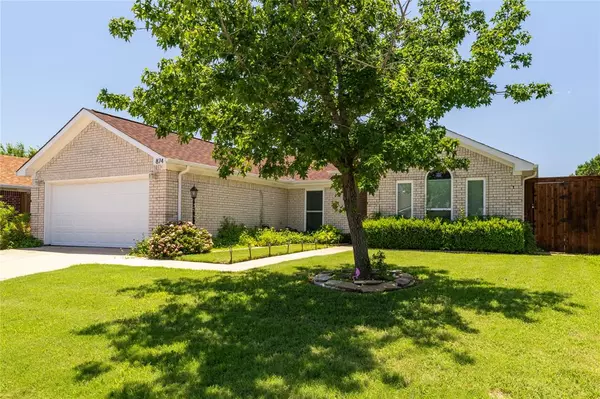 Arlington, TX 76001,874 Havenbrook Drive