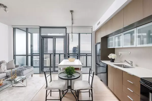 110 Charles ST E #3410, Toronto C08, ON M4Y 1T5