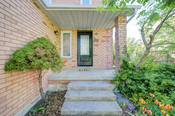 Brampton, ON L6Y 4M1,59 Faywood DR