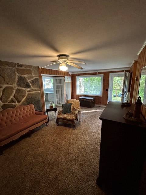 Hillsville, VA 24343,296 Groundhog Hills RD