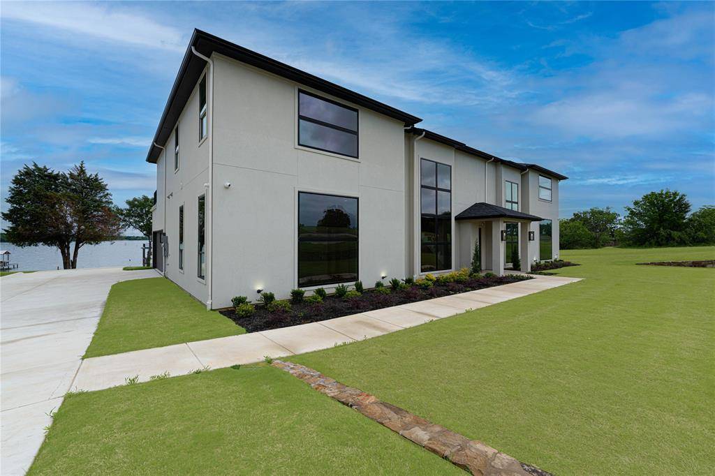 Corsicana, TX 75109,733 El Barco