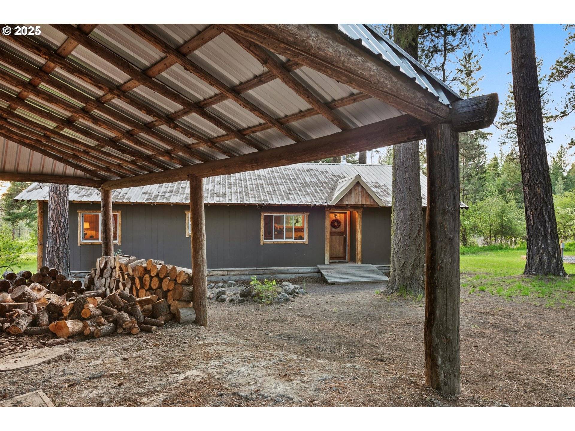 Elgin, OR 97827,74576 THOMPSON RD