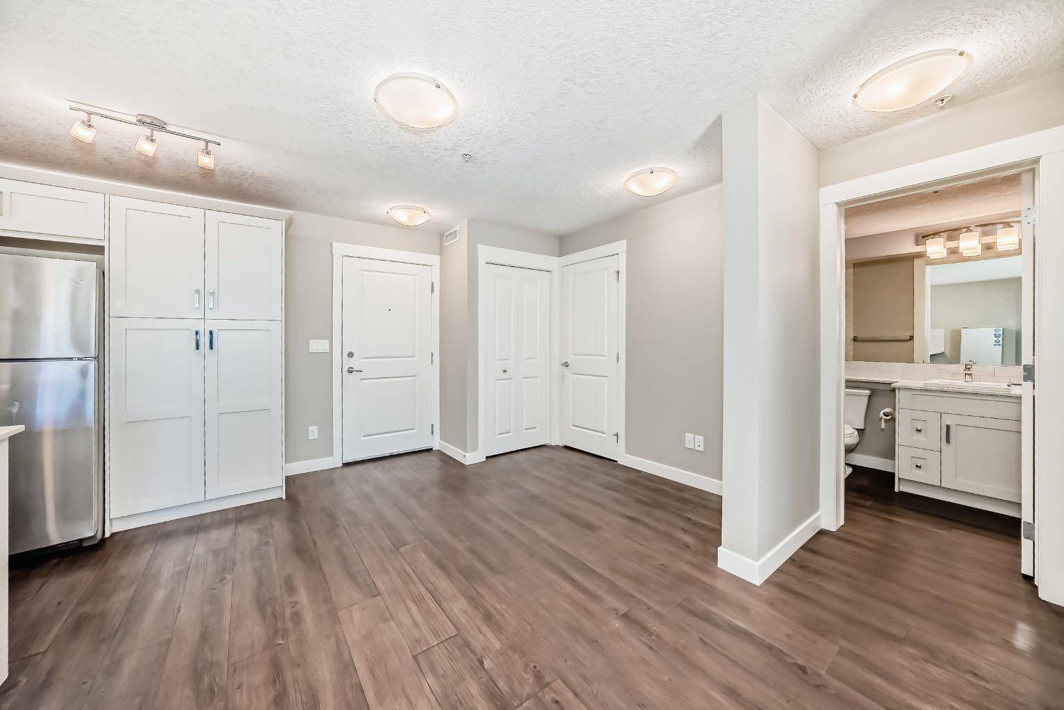 Calgary, AB T3R 0V5,450 Sage Valley DR NW #4109