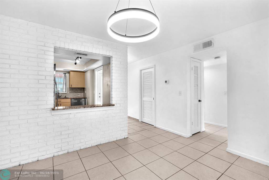 Boynton Beach, FL 33426,2520 SW 14th Court #45