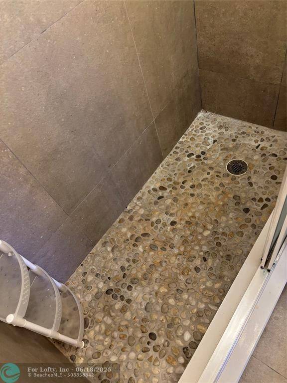 Jensen Beach, FL 34957,9900 S Ocean Dr #809