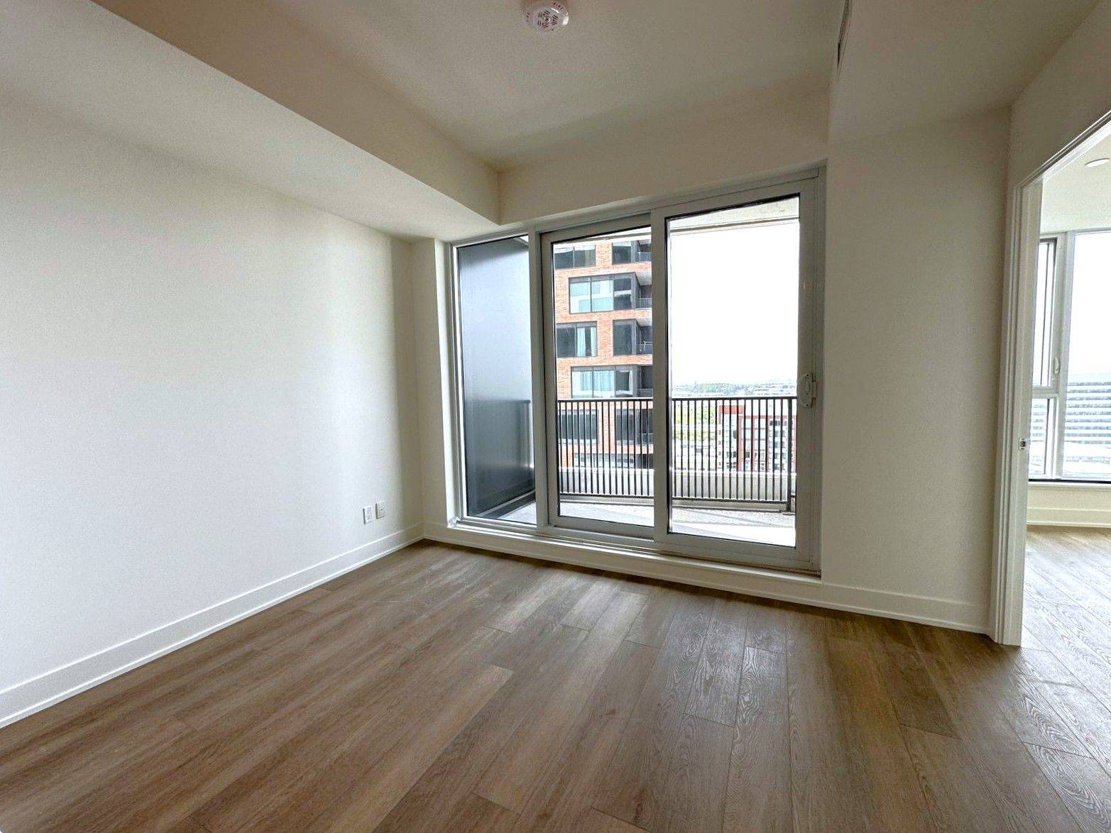 Markham, ON L6G 0H9,56 Andre de Grasse ST #1811