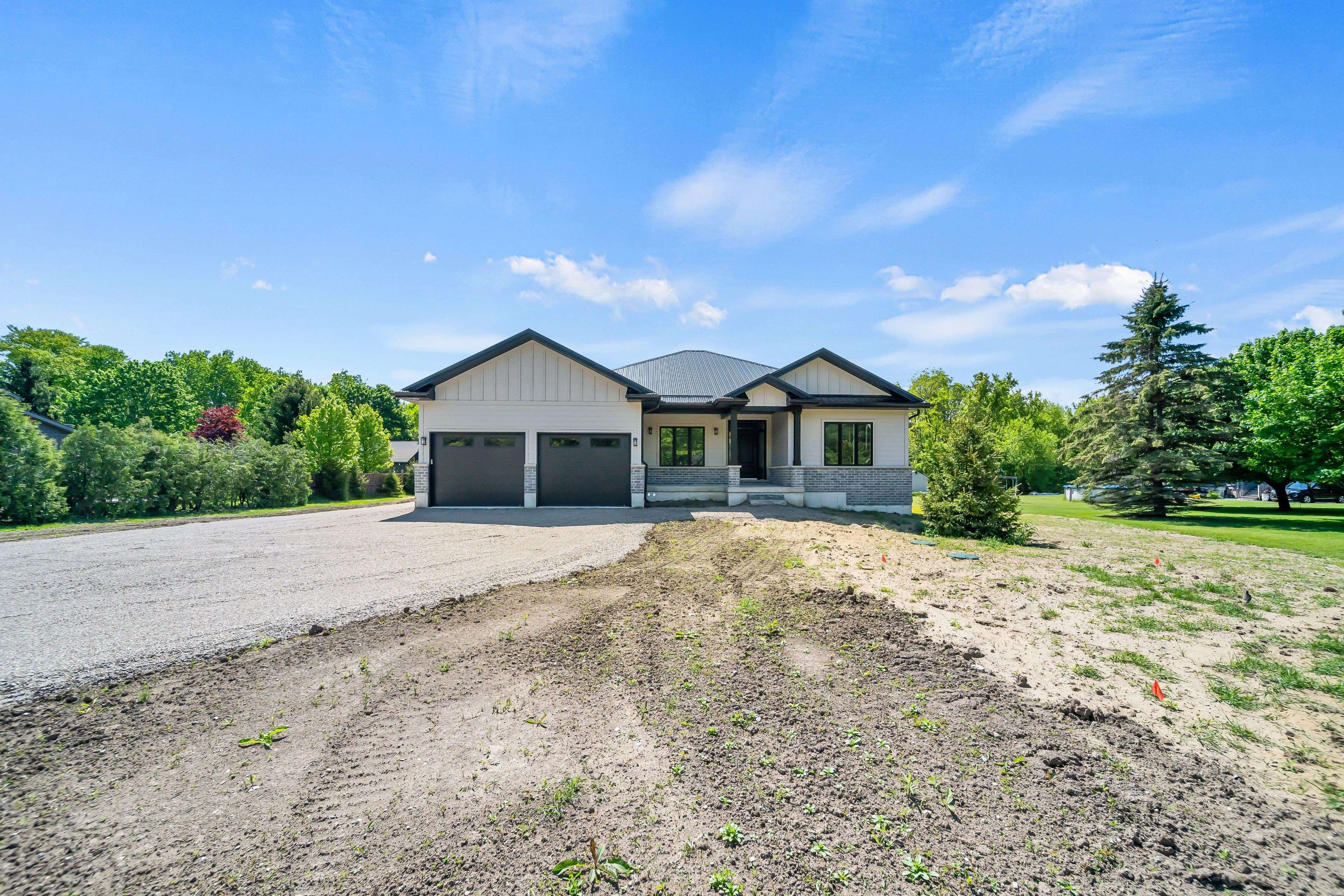 Lambton Shores, ON N0M 1T0,8357 Goosemarsh Line