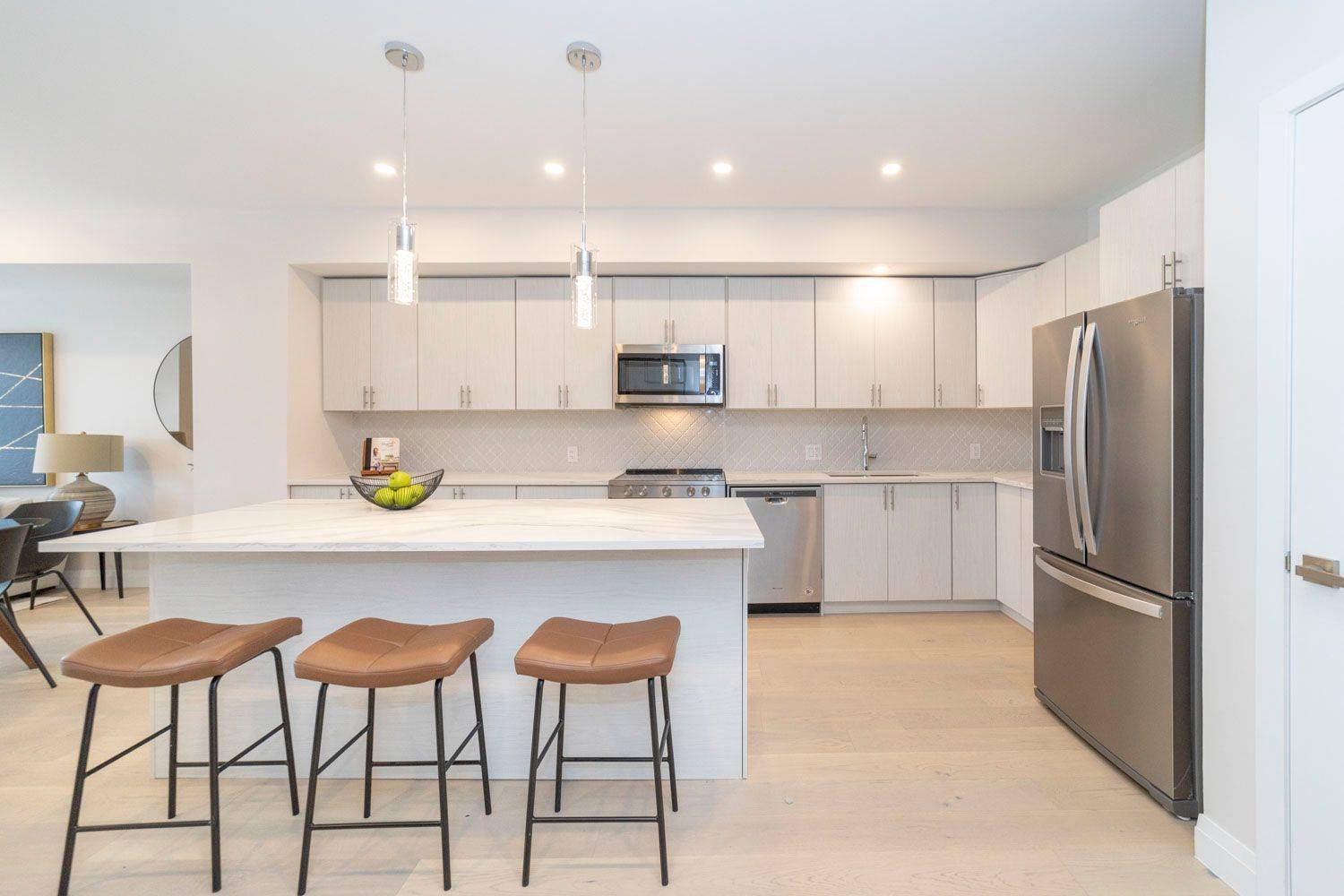 Kanata, ON K2L 1W2,814 Star Private