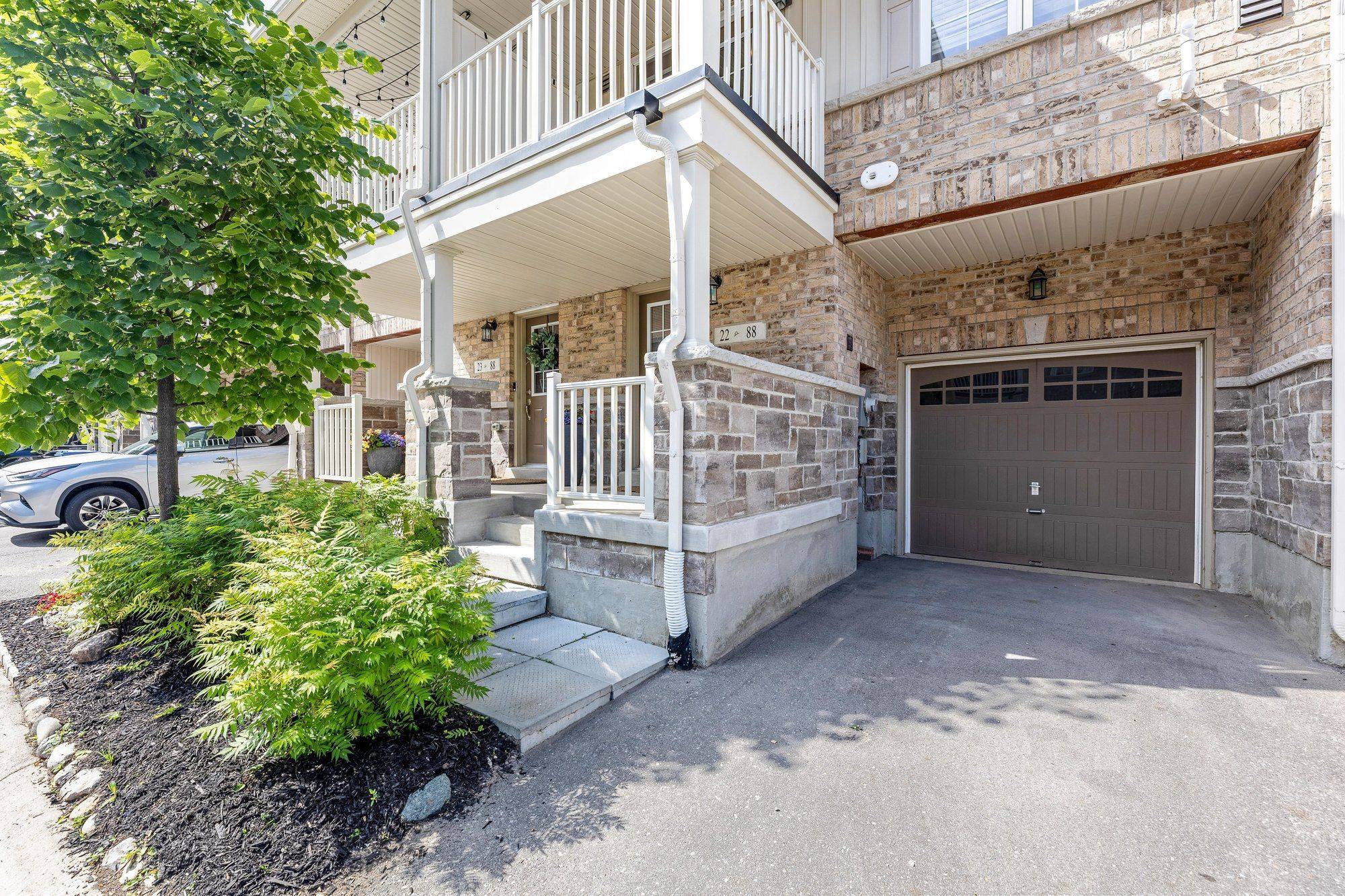 Guelph, ON N1L 0A9,88 Decorso DR #22