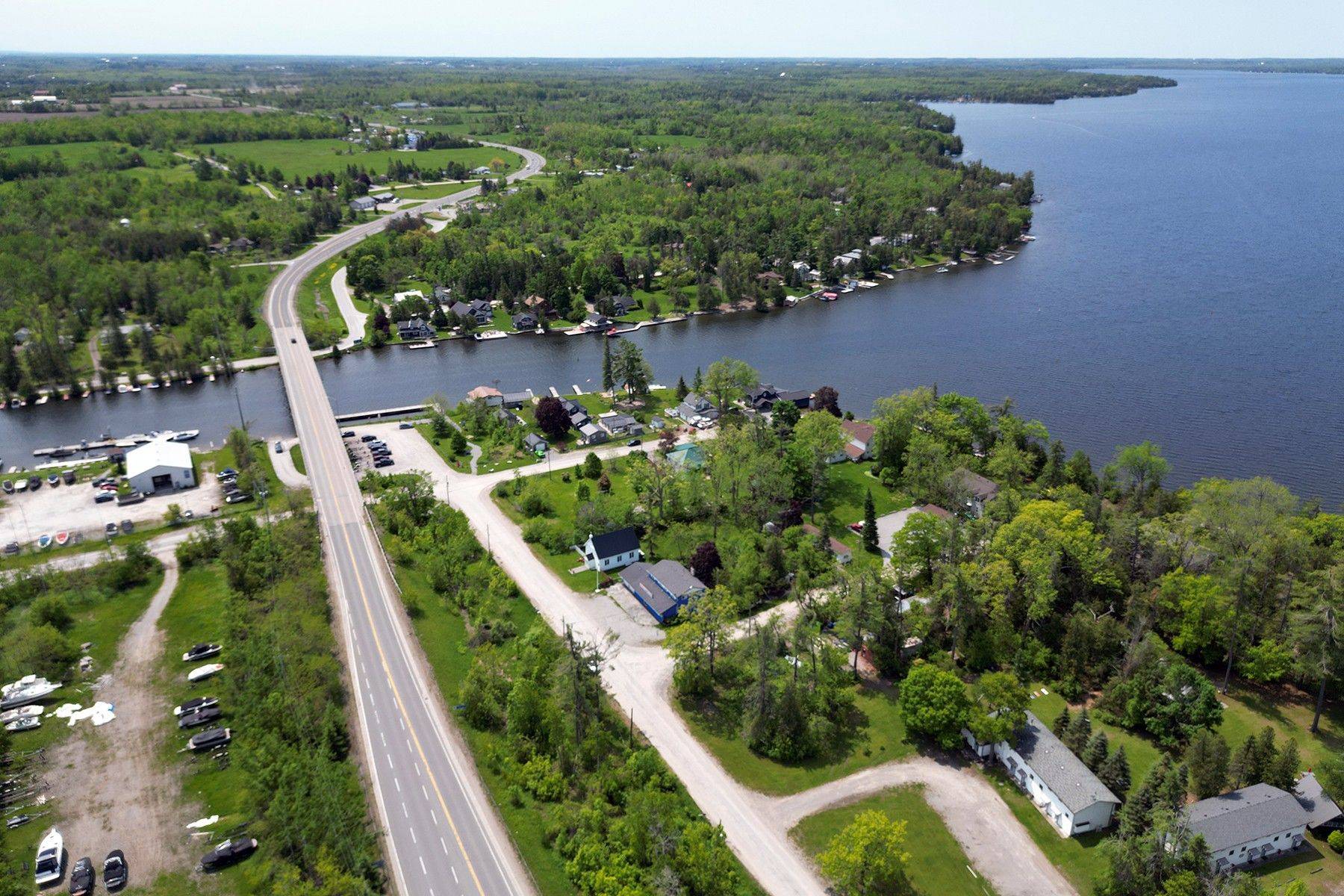 Kawartha Lakes, ON K0M 1N0,9 Bridge ST