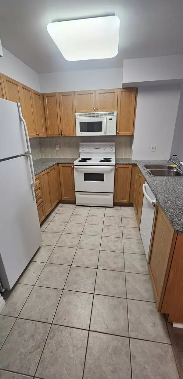 Toronto C13, ON M4A 2X9,1730 Eglinton AVE E #206