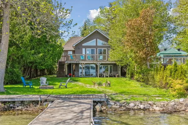 2807 Lakeside DR, Severn, ON L0K 1G0