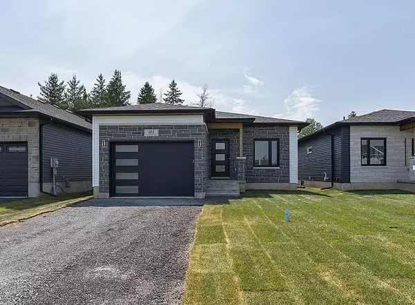 Loyalist, ON K0K 2H0,161 Creighton DR