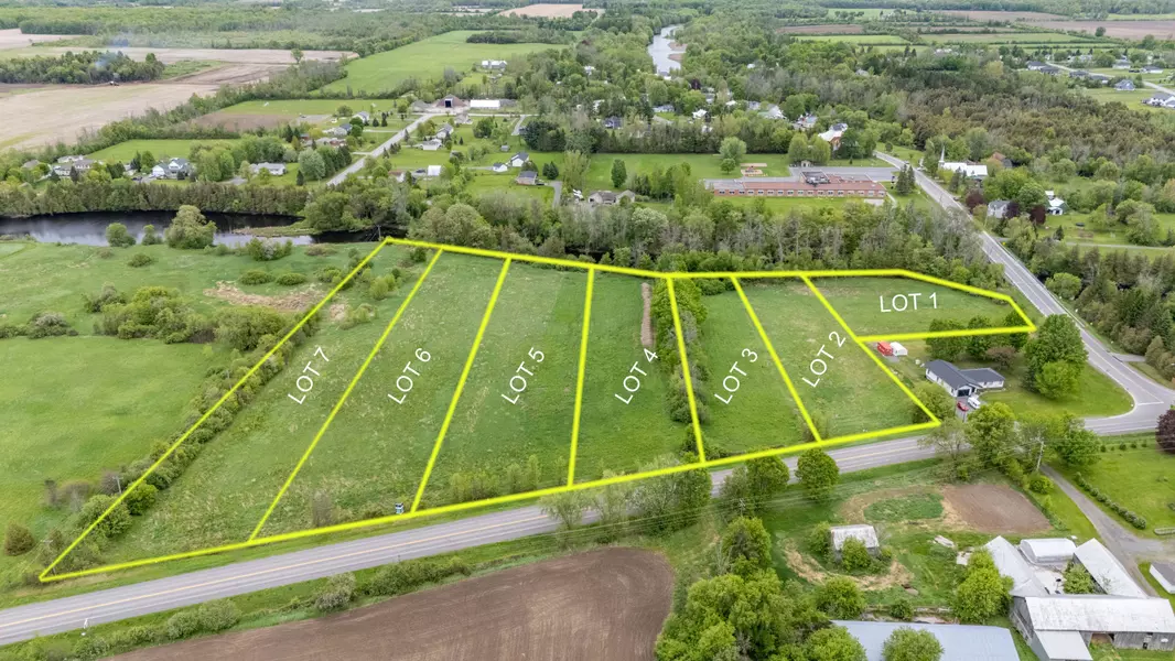 1722 County 18 RD, North Grenville, ON K0G 1S0