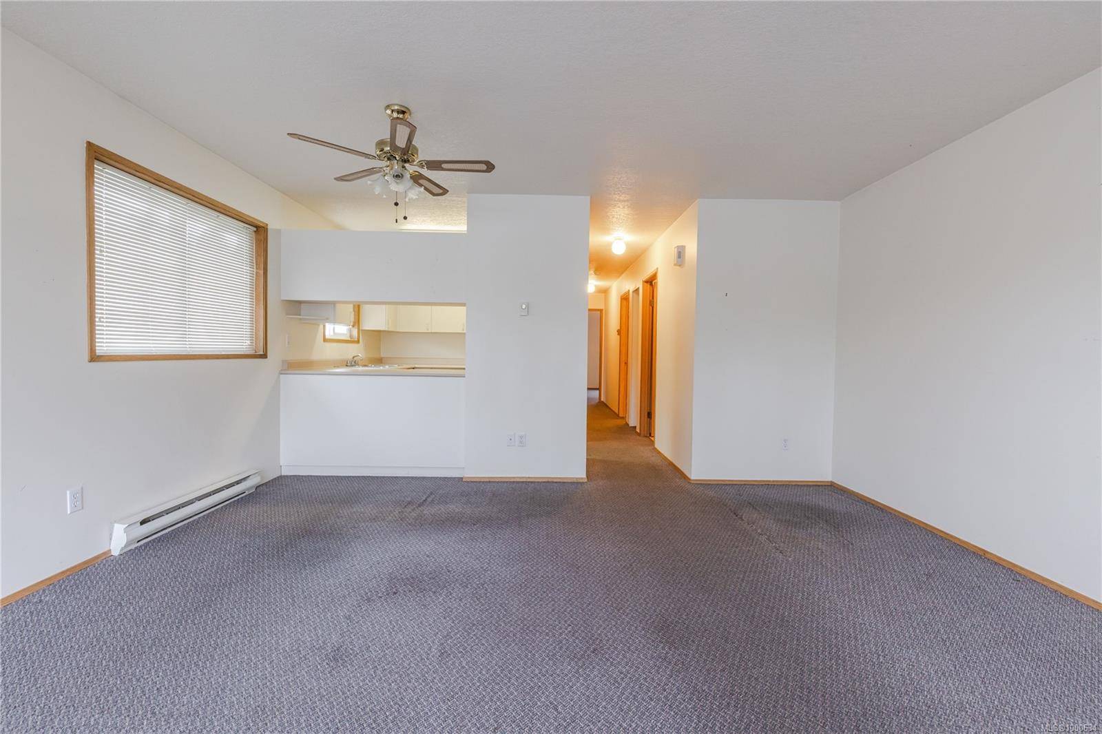 Nanaimo, BC V9R 6V1,272 Harwell Rd #8