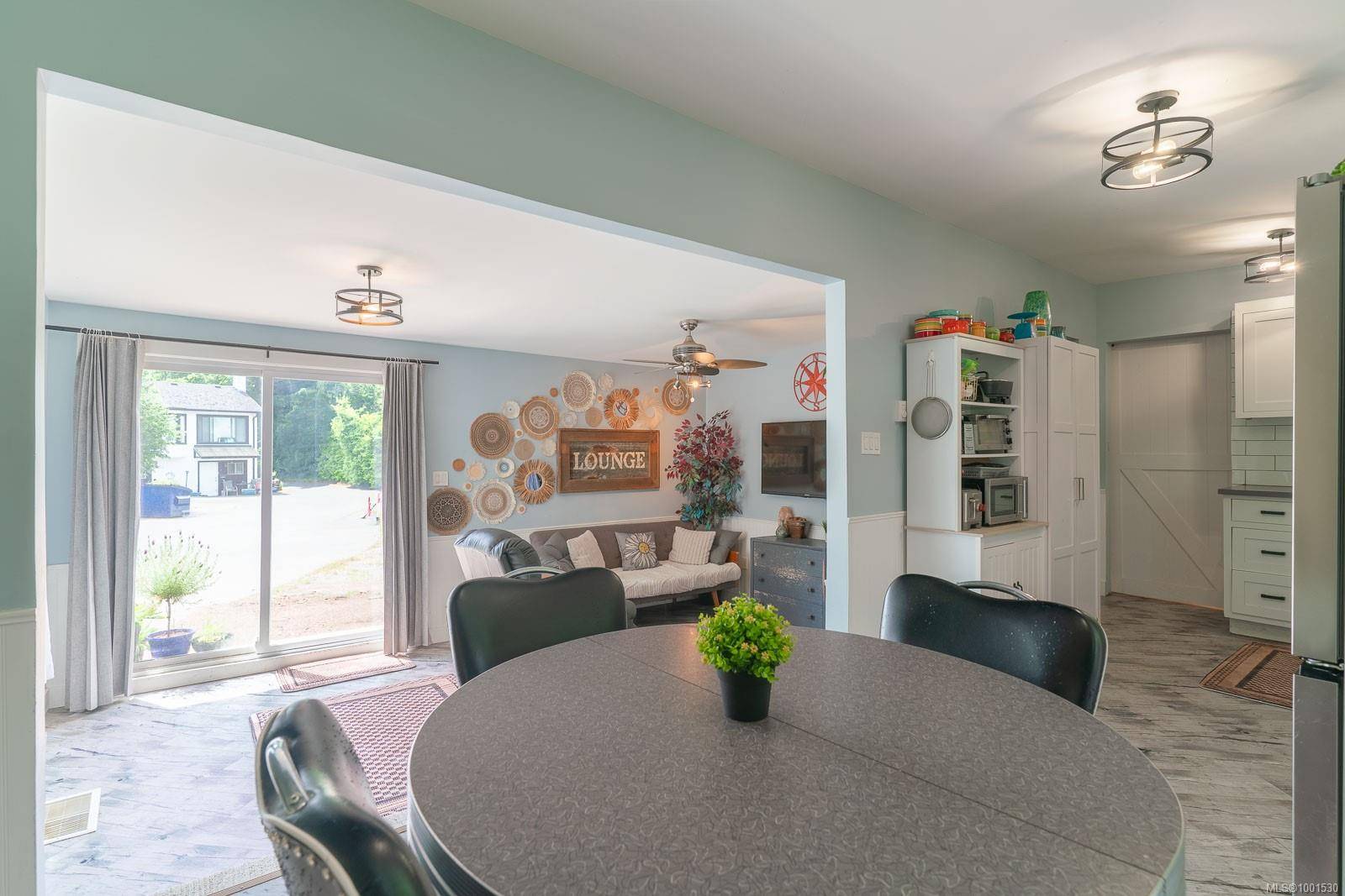 Port Alberni, BC V9Y 3Z1,4837 Roger St #14