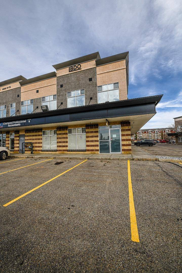 Grande Prairie, AB T8V 8B9,9805 97 ST #202
