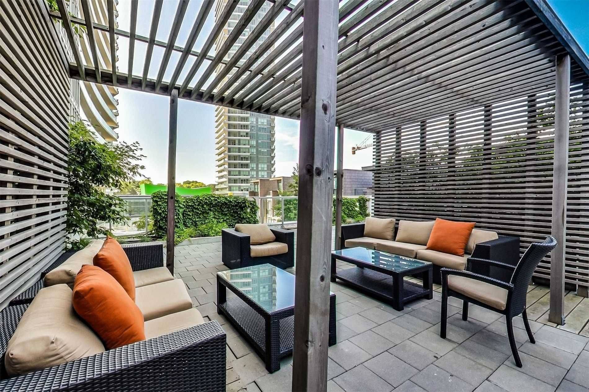 Toronto C15, ON M2K 2X9,121 Mcmahon Dr DR #3617