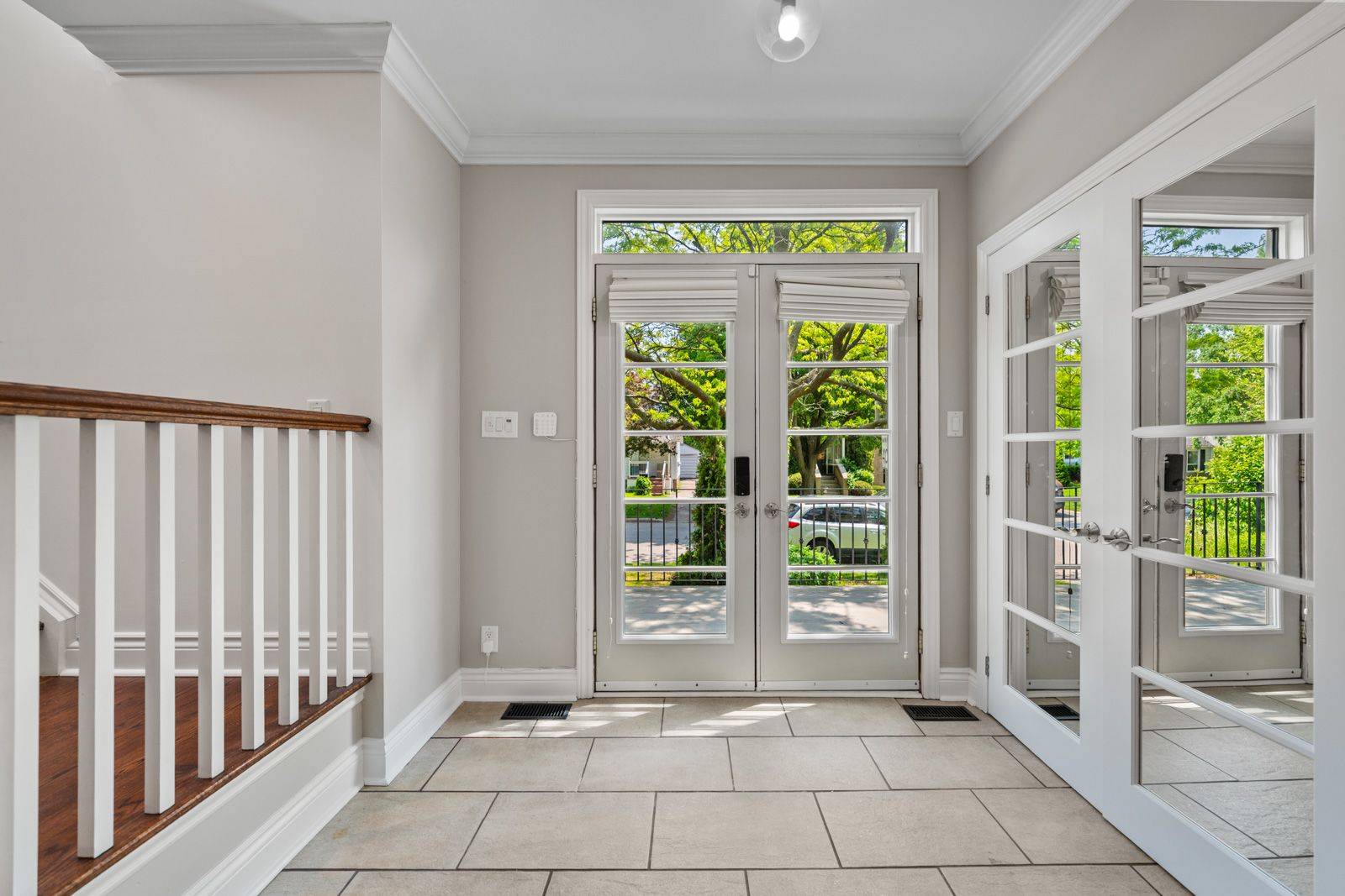 Toronto E08, ON M1M 2N2,88 Gradwell DR