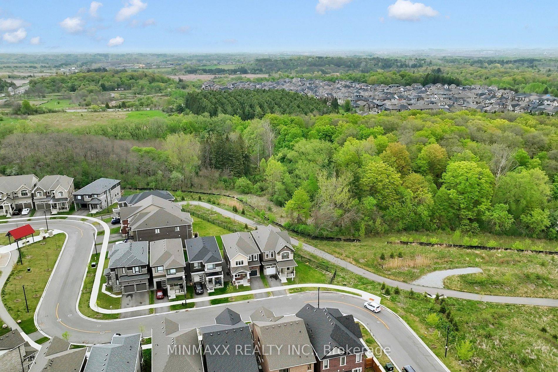 Pickering, ON L1X 0N5,3050 Hollyberry TRL
