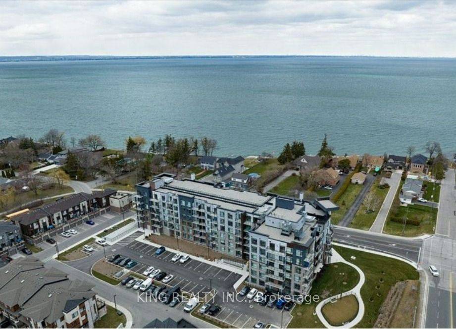 Hamilton, ON L8E 0L2,600 North Service RD #306