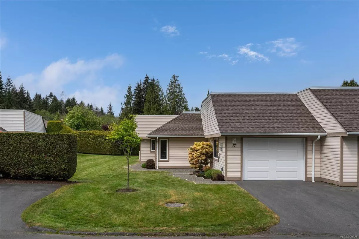 Qualicum Beach, BC V9K 2M4,460 Schley Pl #17