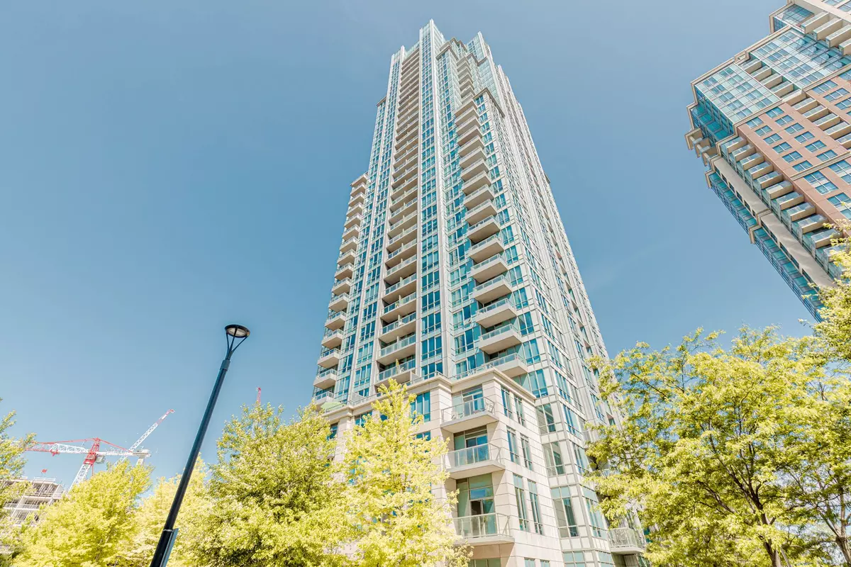 Toronto W08, ON M9B 0A4,15 Viking LN #1103