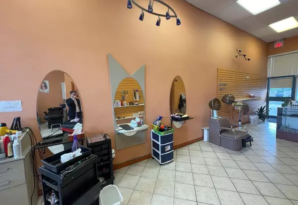 Markham, ON L3P 3A8,6040 Highway 7 N/A